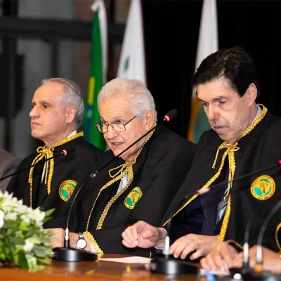 img-fundadores